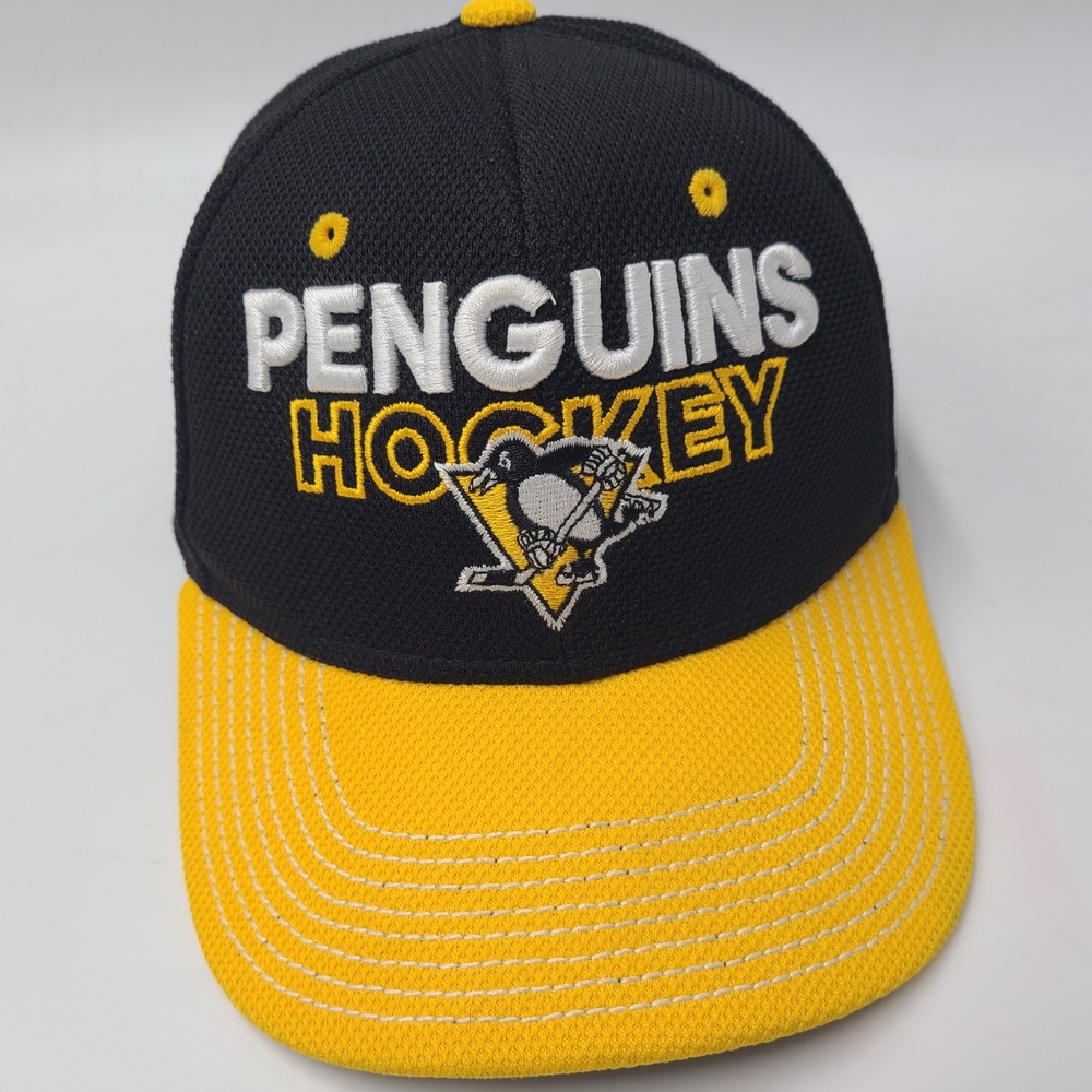 Pittsburgh Penguins Hat Fitted S-M Adidas Black Yellow NHL Hockey Flex Fit Men